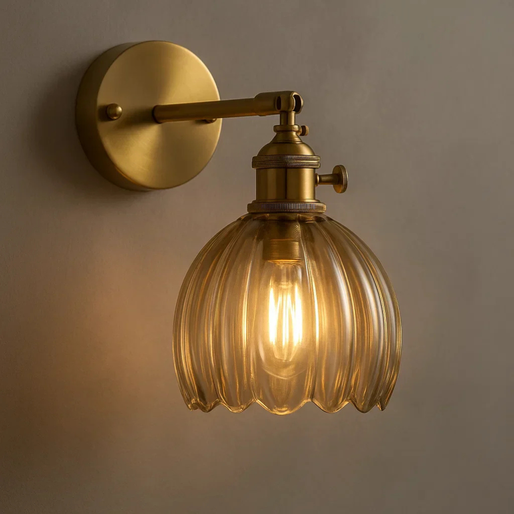 Retro-Wandleuchte – Glas-Tulpen-Design für elegante Beleuchtung