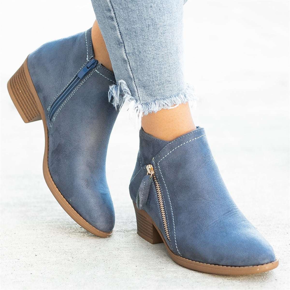 Orthopädische Damenstiefel mit Reißverschluss in Knöchellänge