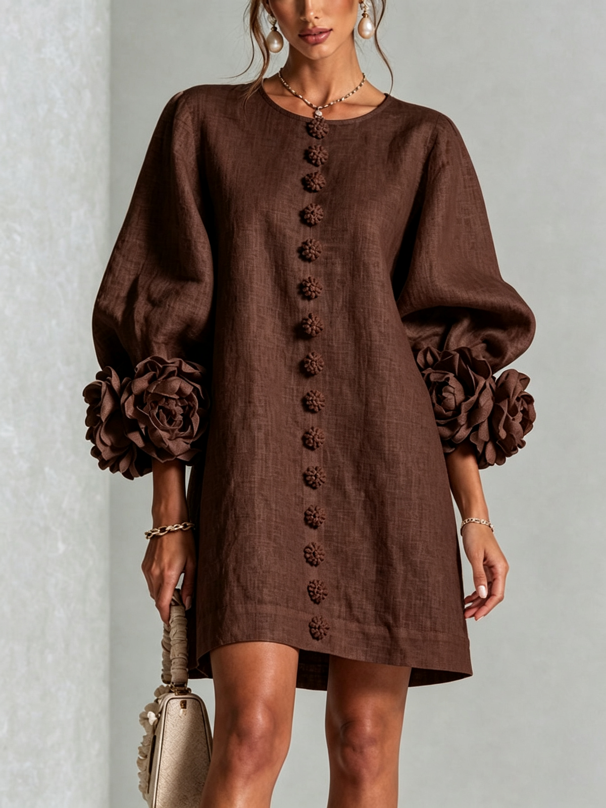 Damen Romantisches Minikleid mit Rosen an den Ärmelbündchen