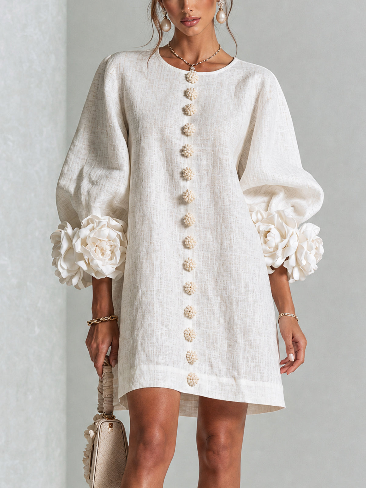 Damen Romantisches Minikleid mit Rosen an den Ärmelbündchen