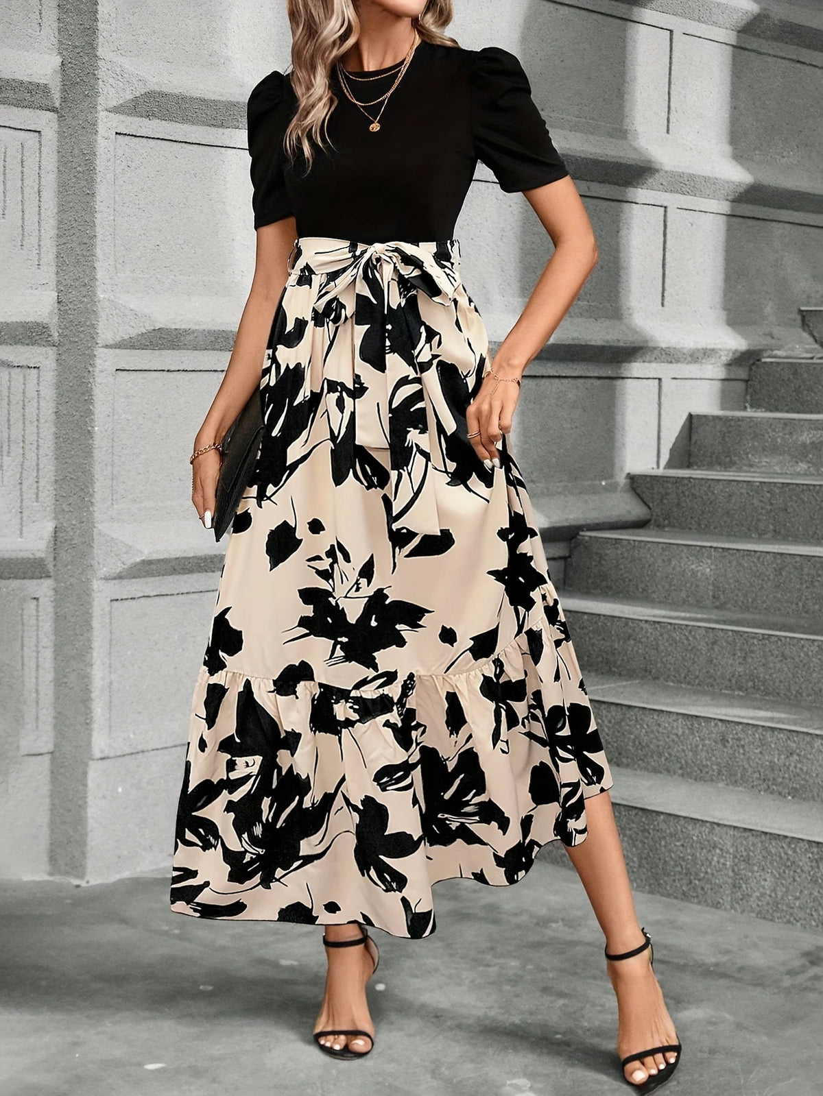 Blumendruck A-Linie Kleid kurze Ärmel Krawatte Taille für Sommer