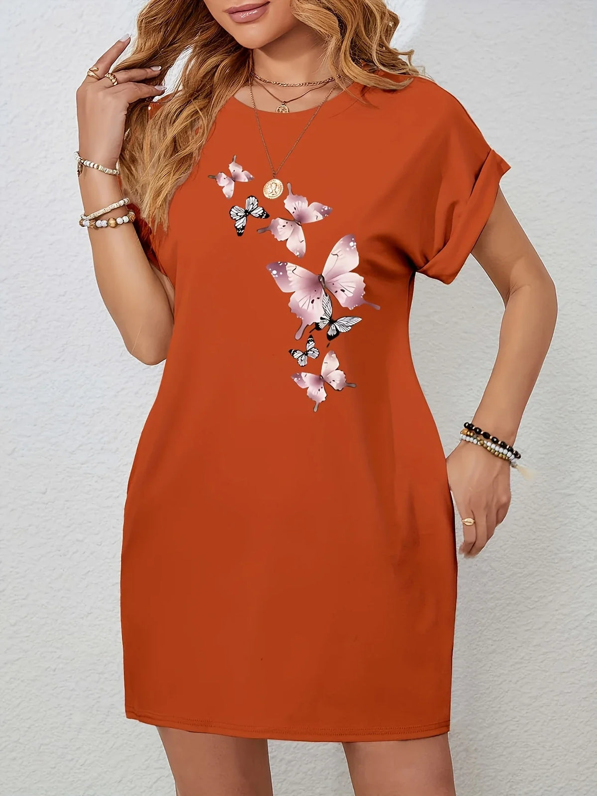 Freies Tunikakleid mit Schmetterlingsprint Mandarine Rot Fledermausärmel & Taschen