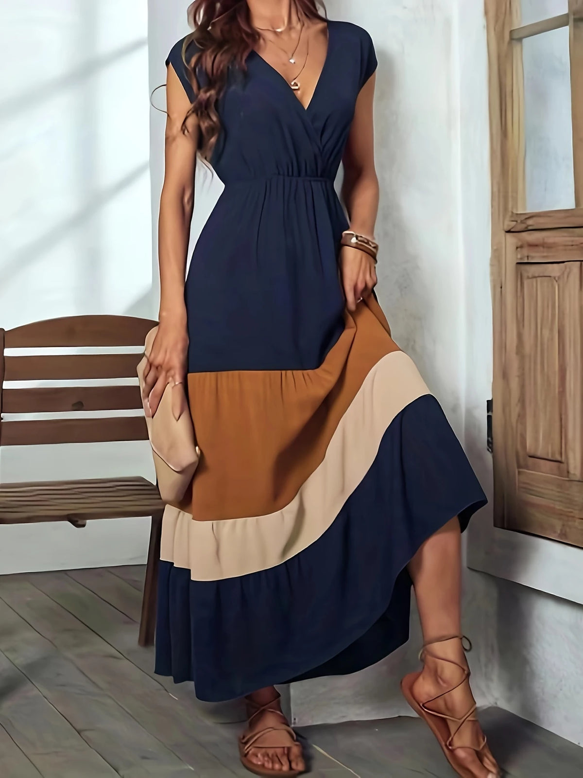 Elegantes Color-Block Surplice Neck Maxi Kleid Ärmellos Sommerkleid