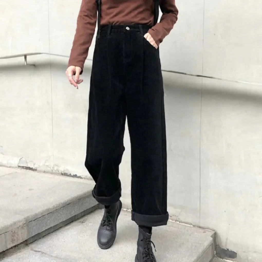 Cordhose für Damen – Reichhaltige Textur mit lässigem Touch
