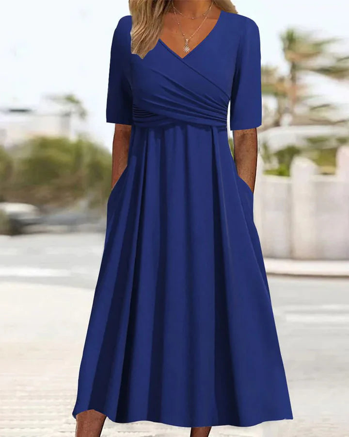 Gekreuzte Kleid mit kurzen Ärmeln