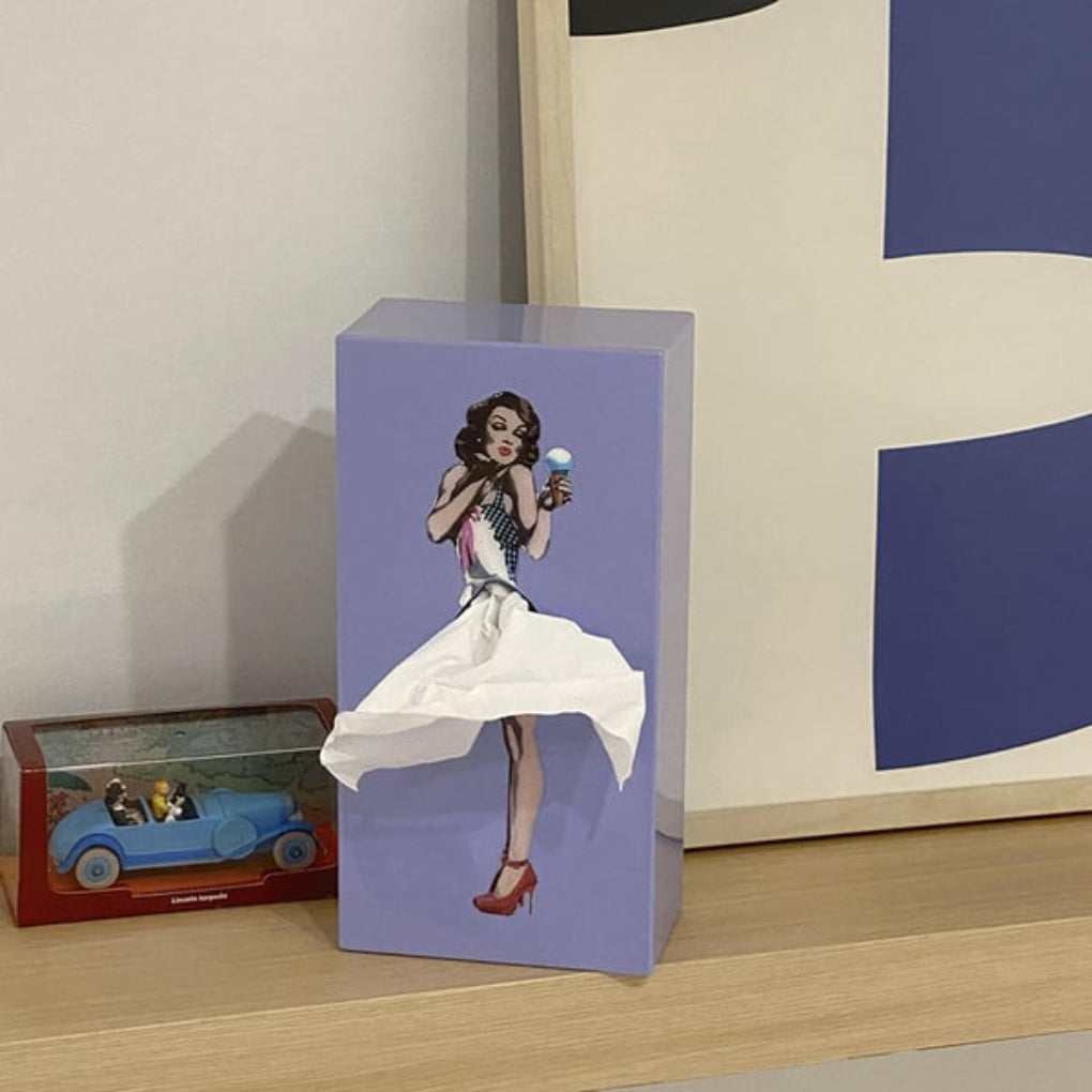 Taschentuchbox „Flying Skirt“