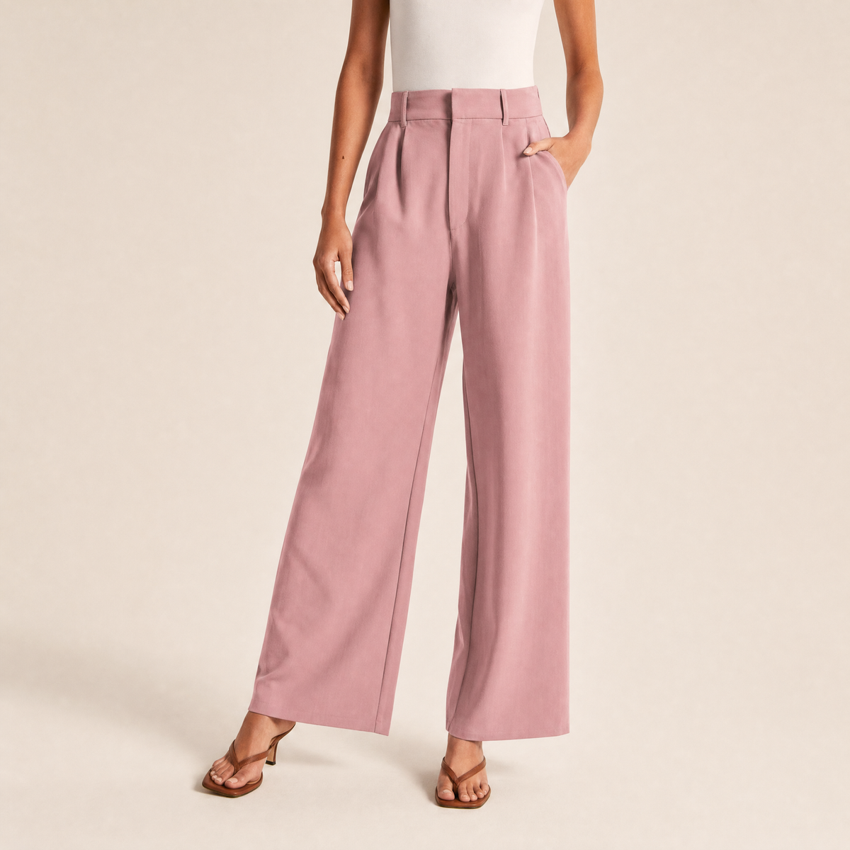 Bundfaltenhose mit Leinen-Feeling