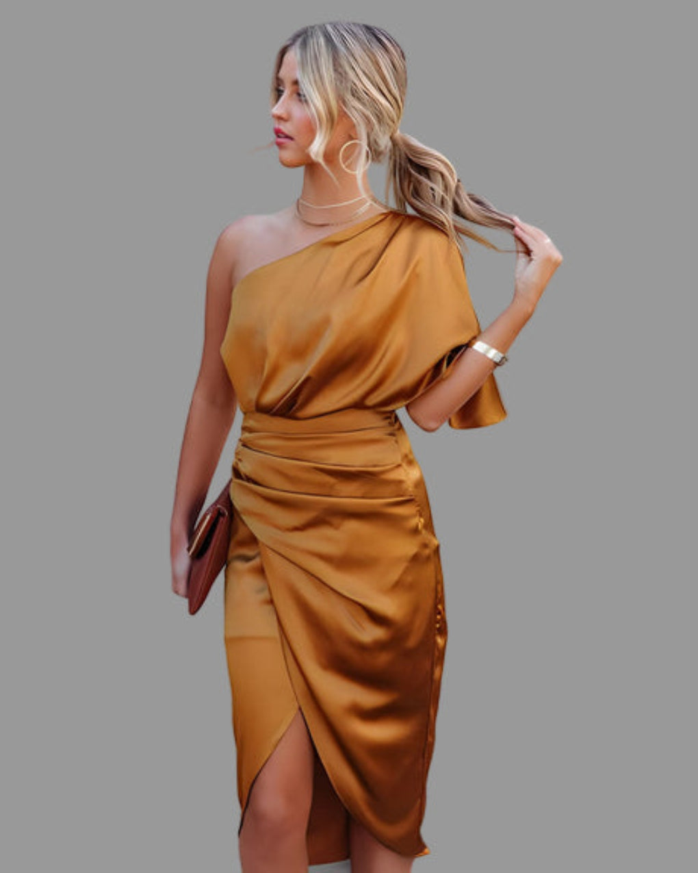 Damenkleid mit Flügelärmeln