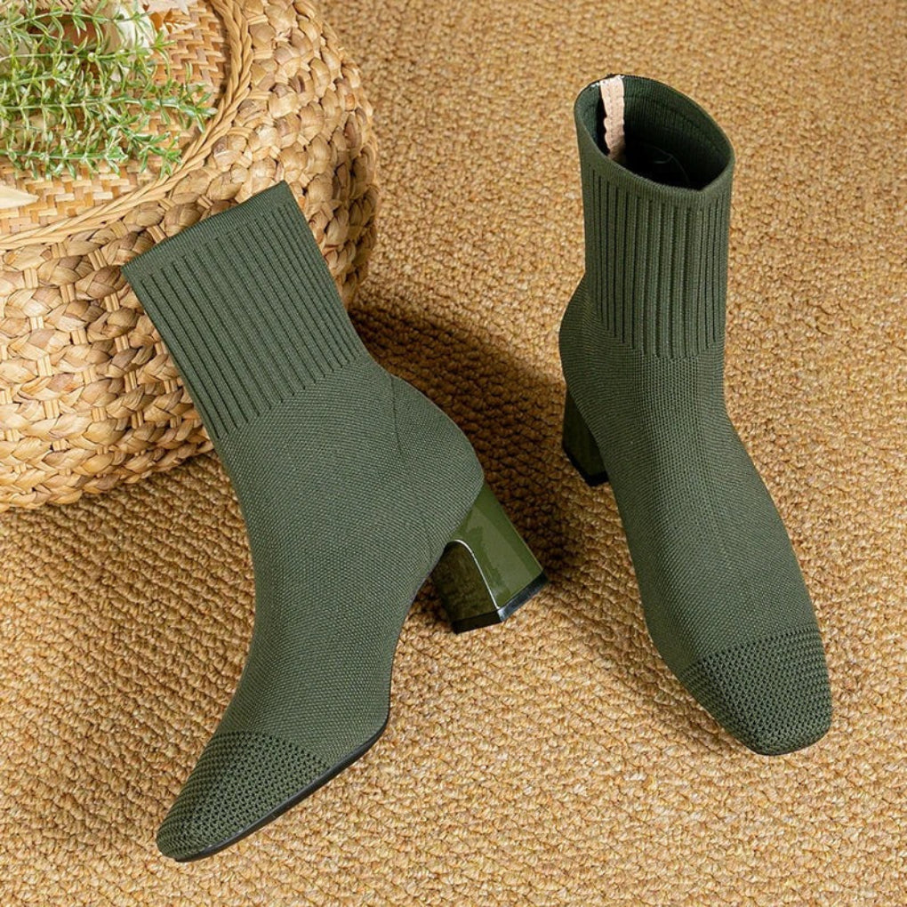Modern Comfort Edge Damen-Strickstiefel mit Socken