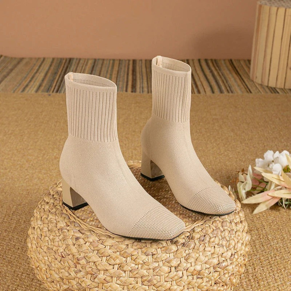 Modern Comfort Edge Damen-Strickstiefel mit Socken