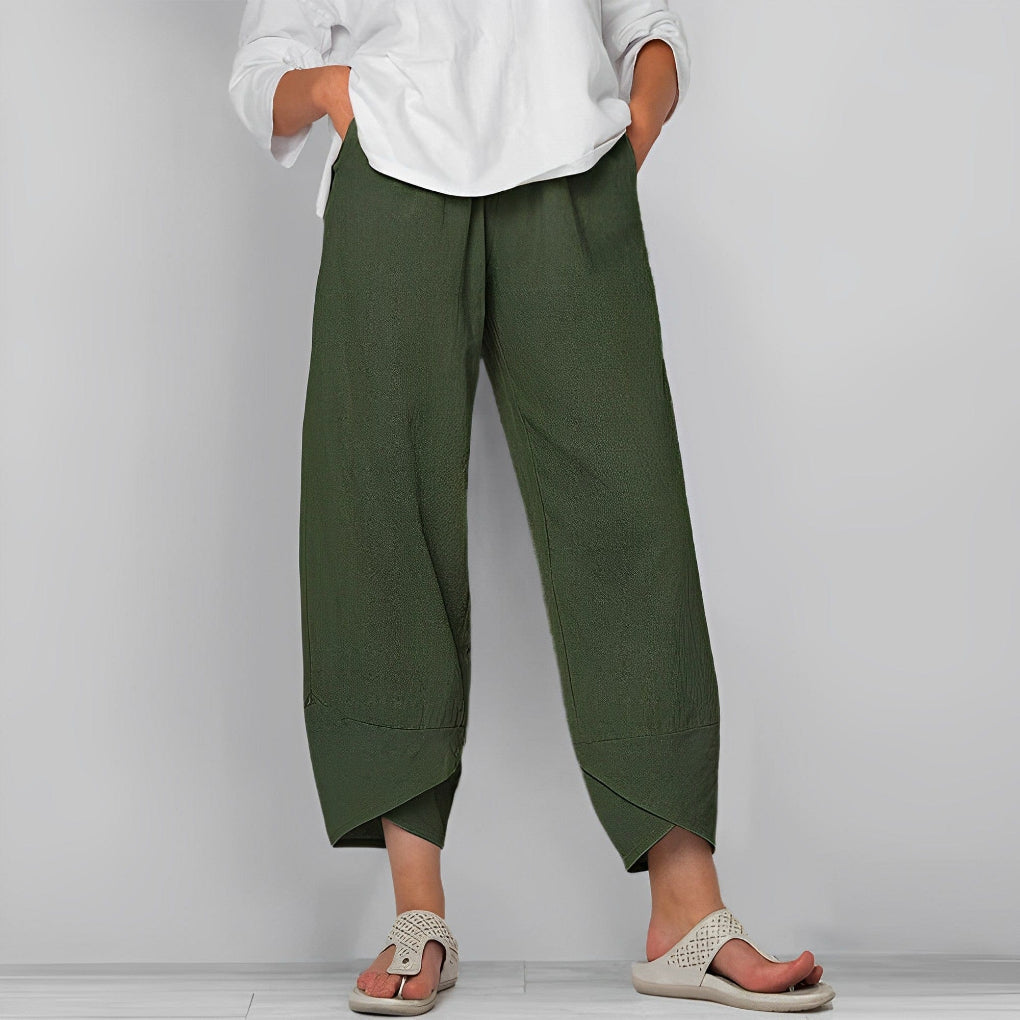 Elegante Satinhose mit weitem Bein