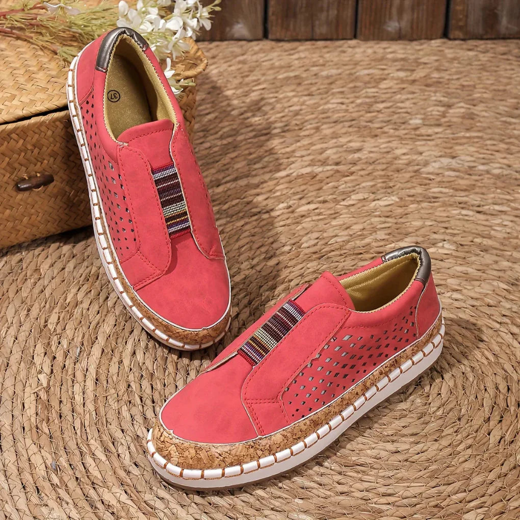 Women’s Casual Shoes – Everyday Style with Urban Edge