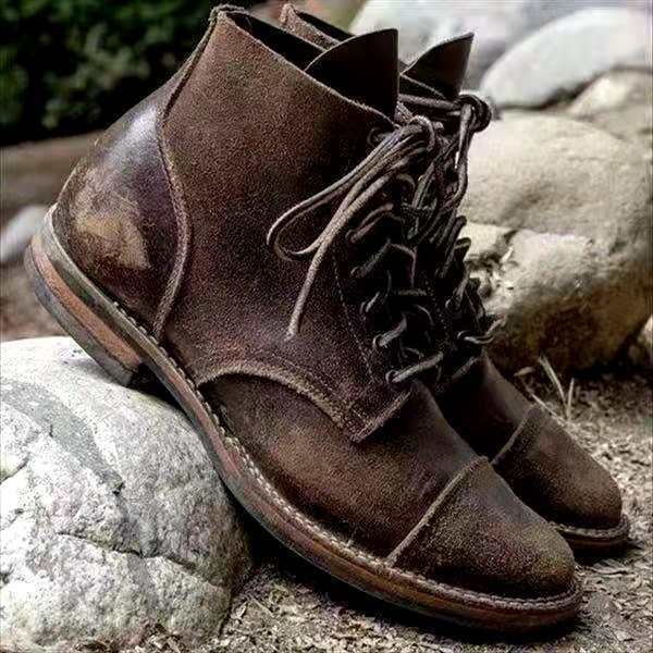 Vintage Herrenstiefel mit klassischem Design